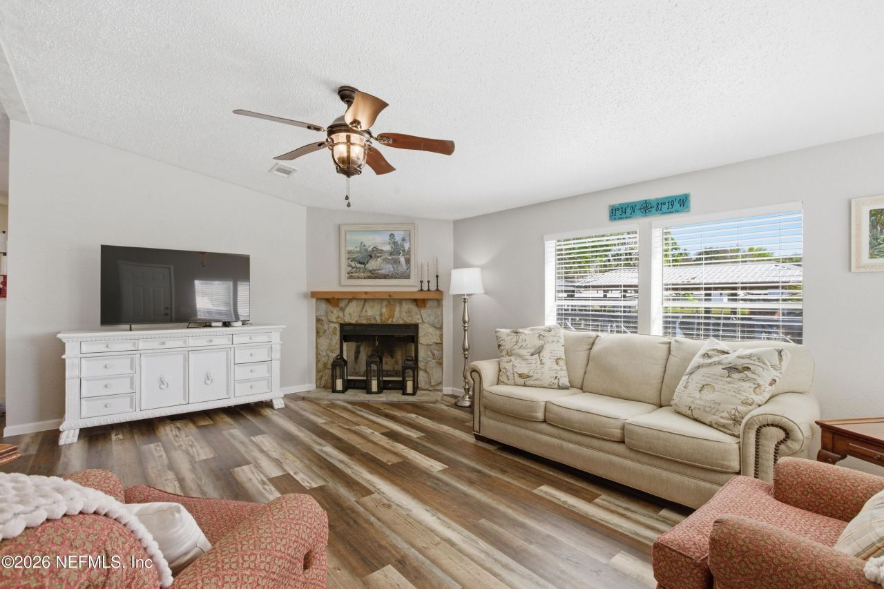 128 Jill Lane, Satsuma, FL 32189 Photo