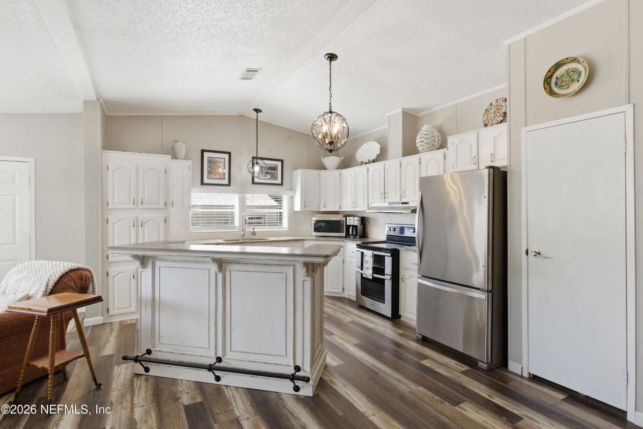 128 Jill Lane, Satsuma, FL 32189 Photo