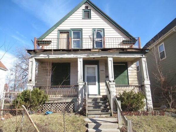 2632 N 28th STREET, Milwaukee, WI 53210