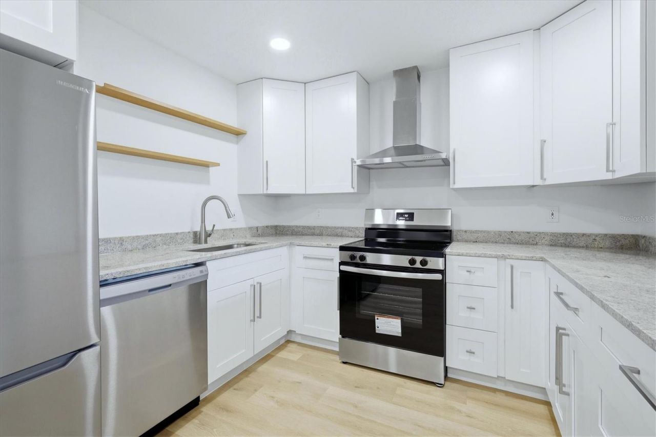 4903 21st Avenue W, Bradenton, FL 34209 Photo