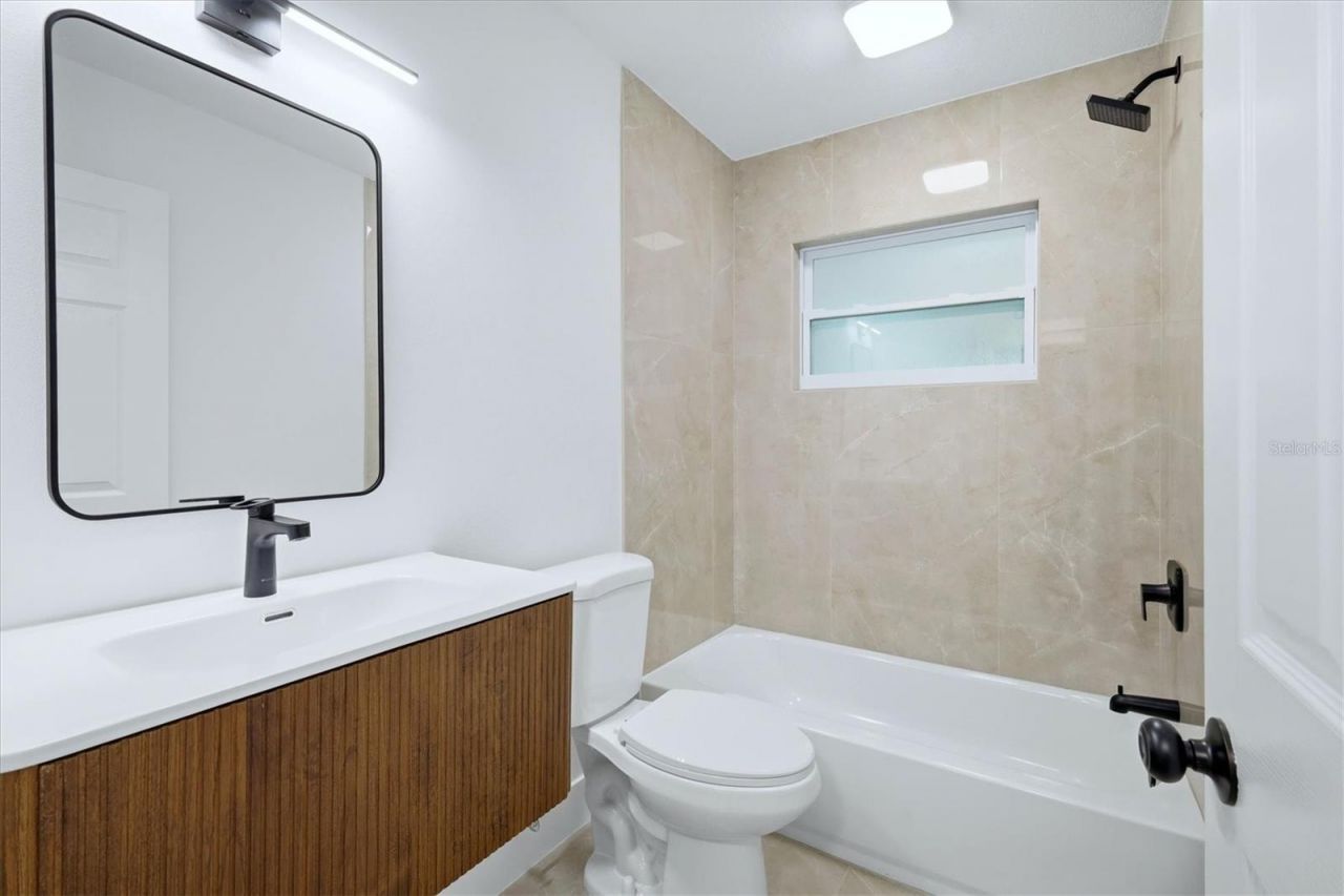 4903 21st Avenue W, Bradenton, FL 34209 Photo