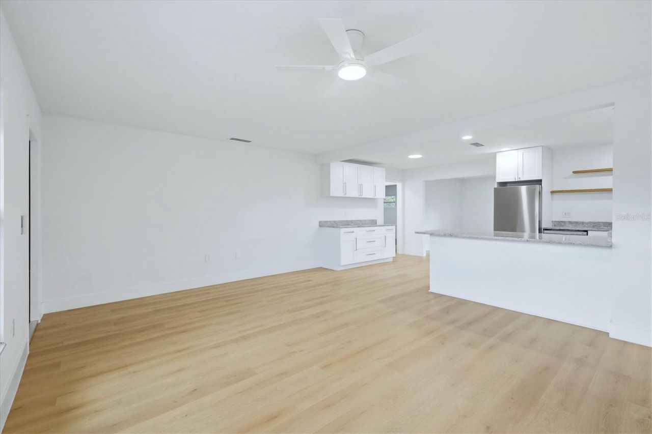 4903 21st Avenue W, Bradenton, FL 34209 Photo