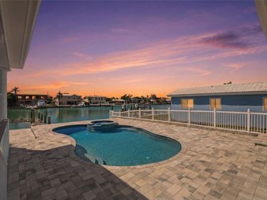 11850 7TH STREET E, TREASURE ISLAND, FL 33706