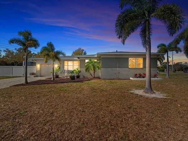 2990 37TH STREET N, ST PETERSBURG, FL 33713