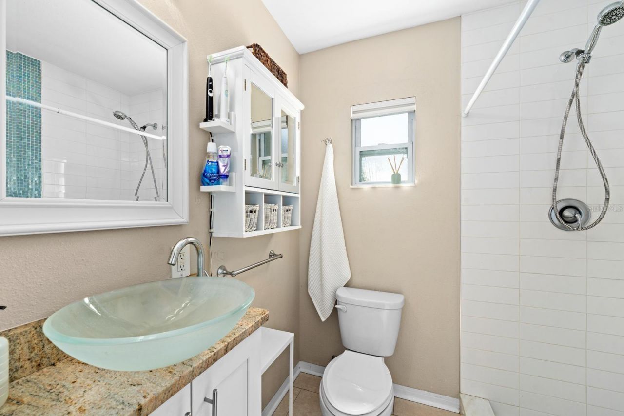 2990 37th Street N, Saint Petersburg, FL 33713 Photo