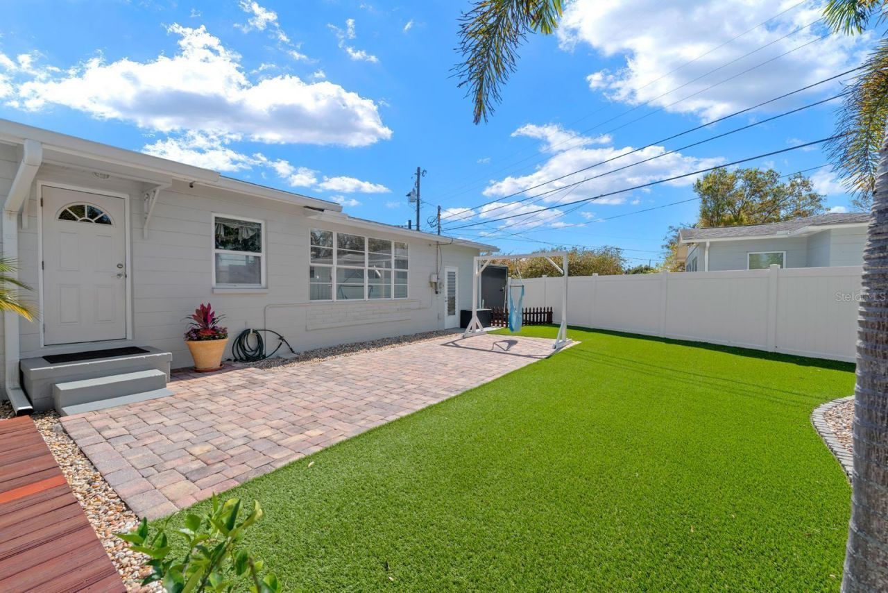 2990 37th Street N, Saint Petersburg, FL 33713 Photo