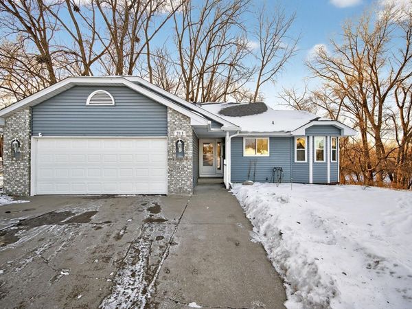 7919 Blackstone Avenue, Inver Grove Heights, MN 55076