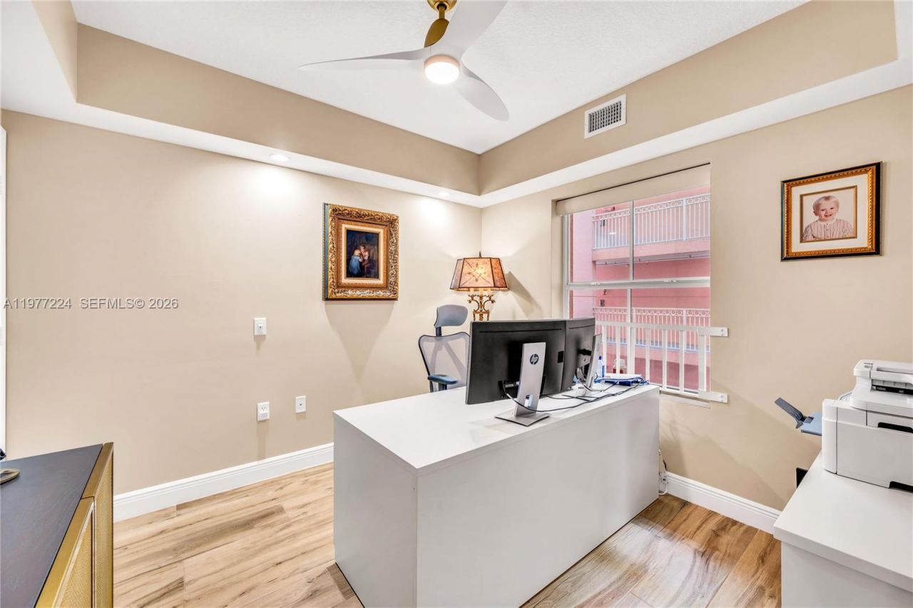 2051 SE 3rd St , Unit 407, Deerfield Beach, FL 33441 Photo