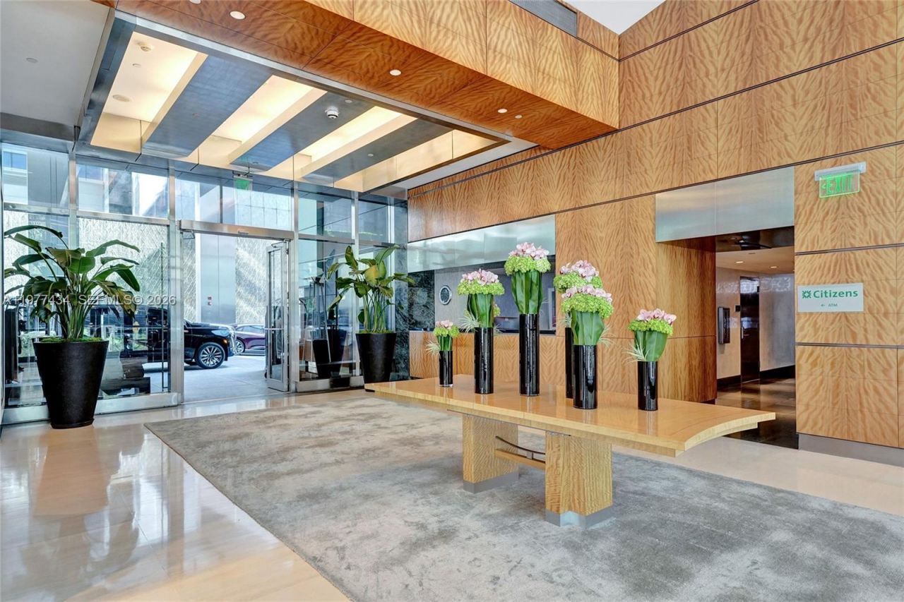 1435 Brickell Ave , Unit 3308, Miami, FL 33131 Photo