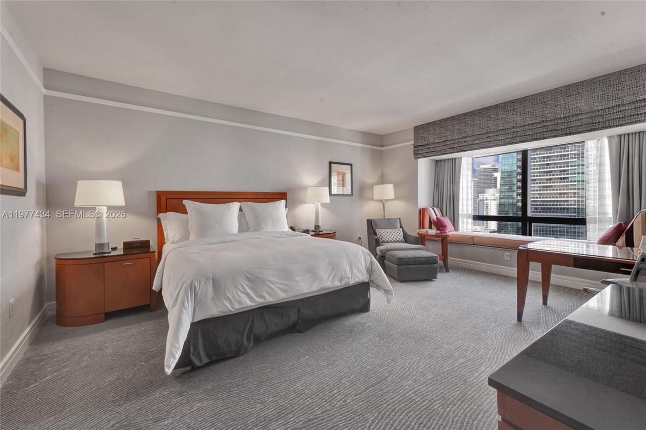 1435 Brickell Ave , Unit 3308, Miami, FL 33131 Photo