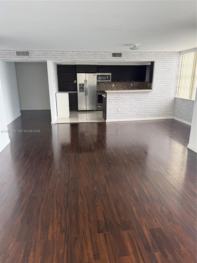 2750 NE 183rd St , Unit 1902, Aventura, FL 33160 Photo