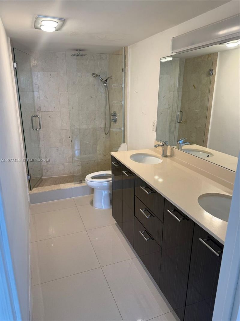 2750 NE 183rd St , Unit 1902, Aventura, FL 33160 Photo