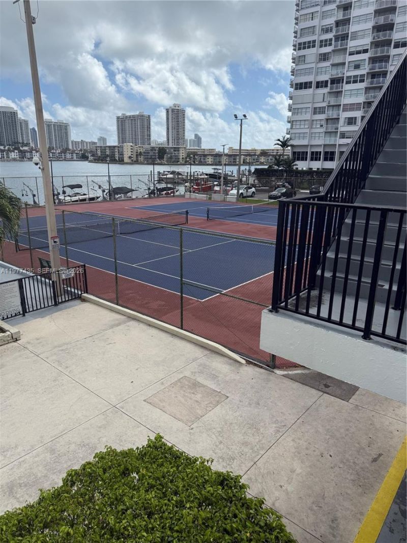 2750 NE 183rd St , Unit 1902, Aventura, FL 33160 Photo