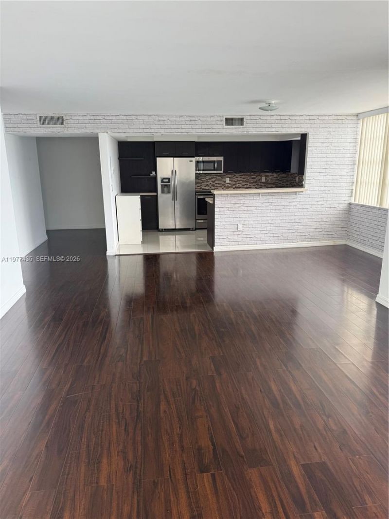 2750 NE 183rd St , Unit 1902, Aventura, FL 33160 Photo