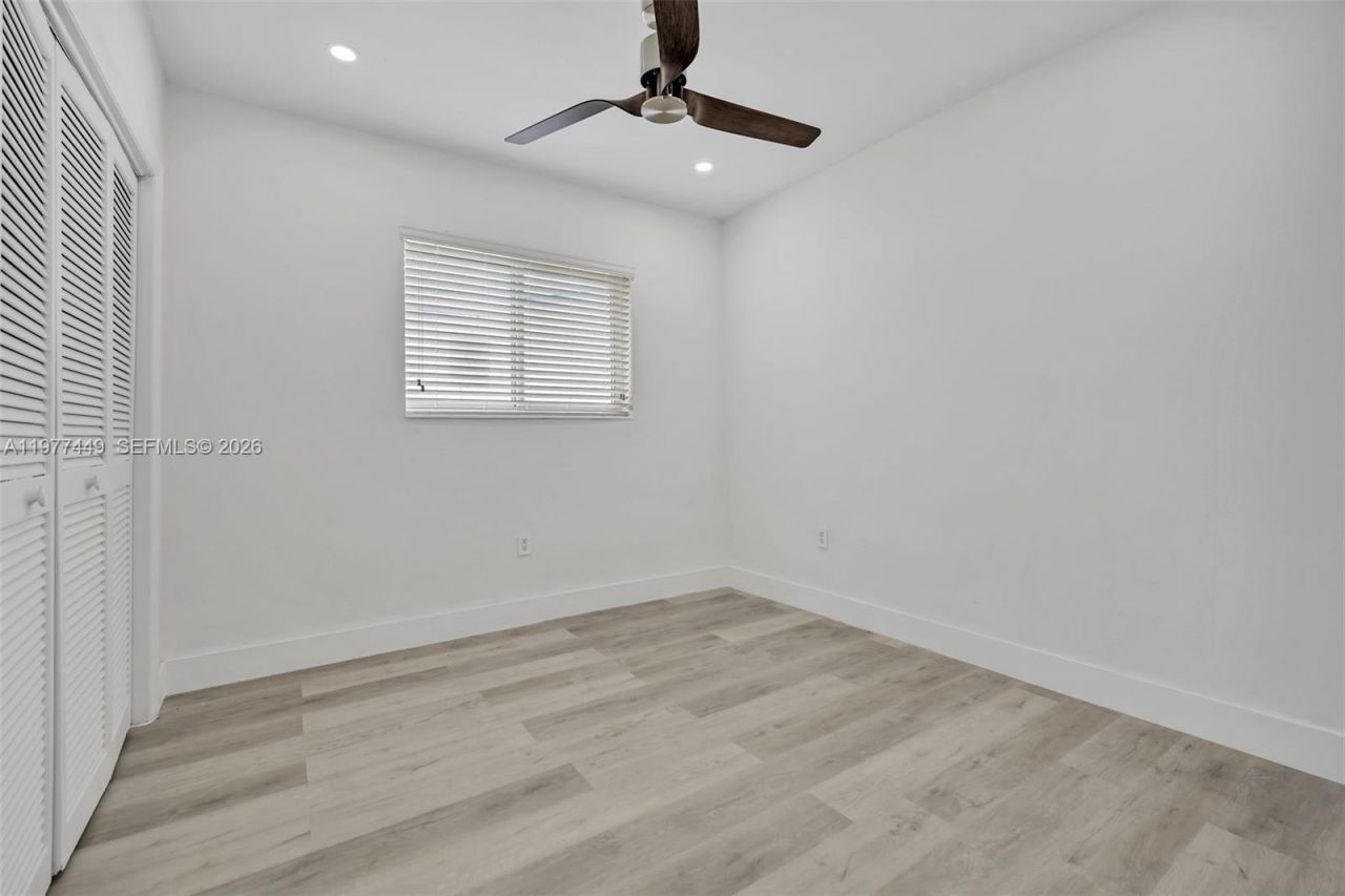 1401 NE 152nd St , North Miami Beach, FL 33162 Photo