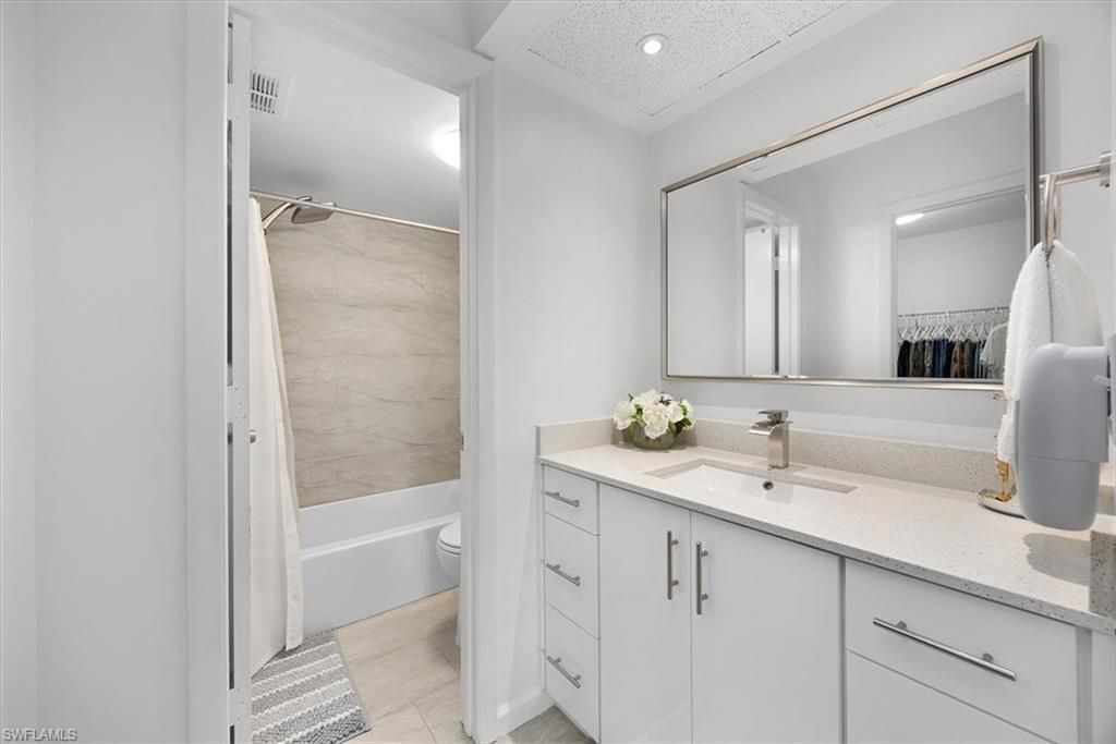 4100 Looking Glass Ln, Unit 3002, Naples, FL 34112 Photo
