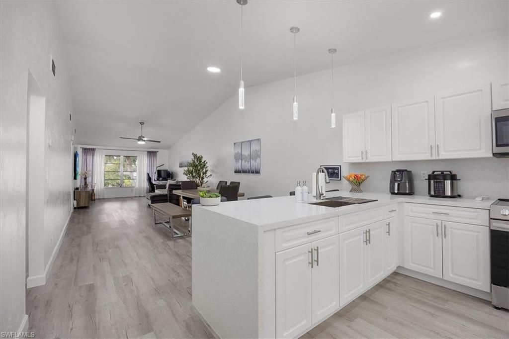 4100 Looking Glass Ln, Unit 3002, Naples, FL 34112 Photo