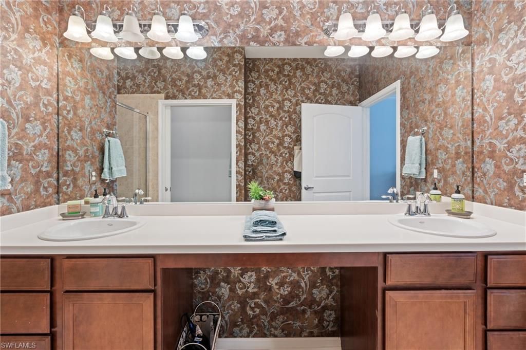 10057 Via Colomba Cir , Unit 206, Fort Myers, FL 33966 Photo