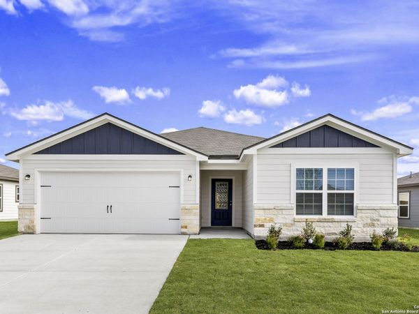 16170 Farmer, Lytle, TX 78052