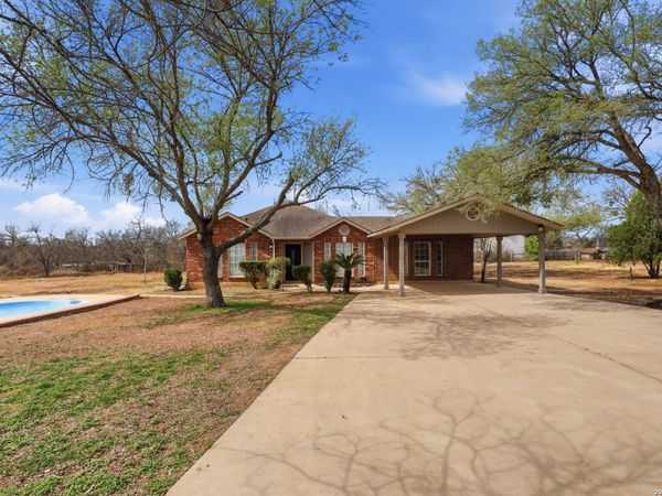 13040 Tomlynn, Atascosa, TX 78002
