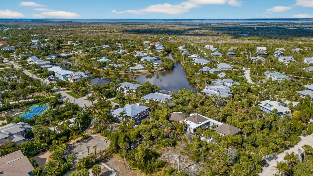 933 Strangler Fig Ln, Sanibel, FL 33957 Photo