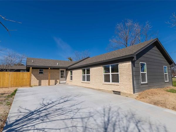 603 N Pearl Street, Comanche, TX 76442