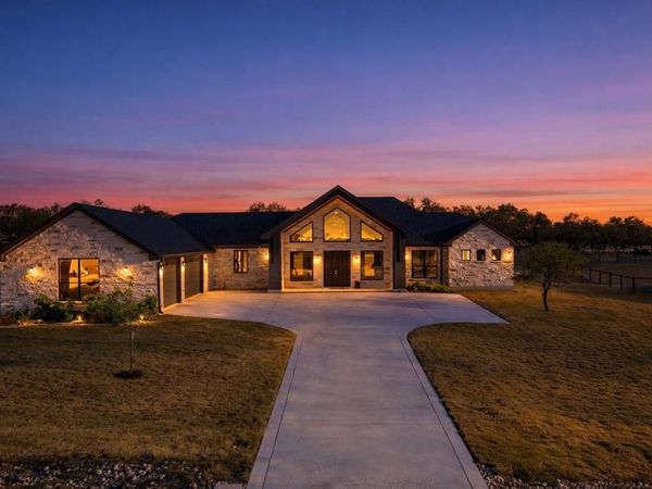 549 County Road 3152 , Kempner, TX 76539