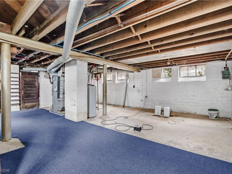 18303 Canterbury Road, Cleveland, OH 44119 Photo 31