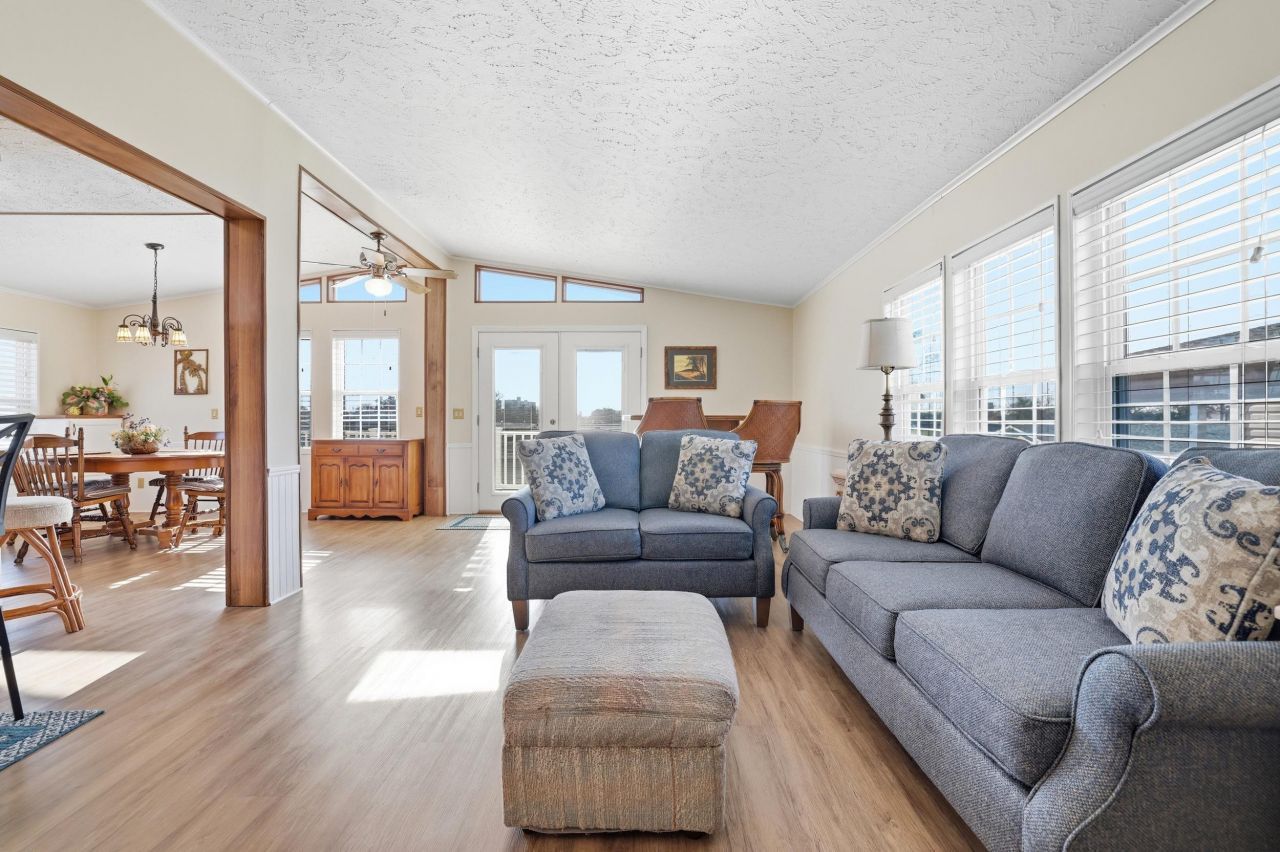 1871 Sanddollar Dr. Photo 17