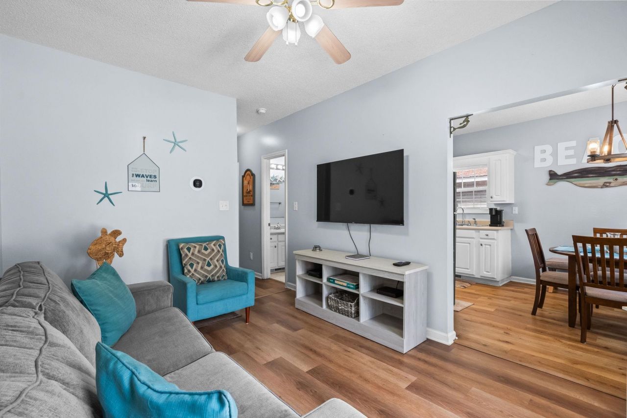 6001 - 1471 S Kings Hwy. Photo 11