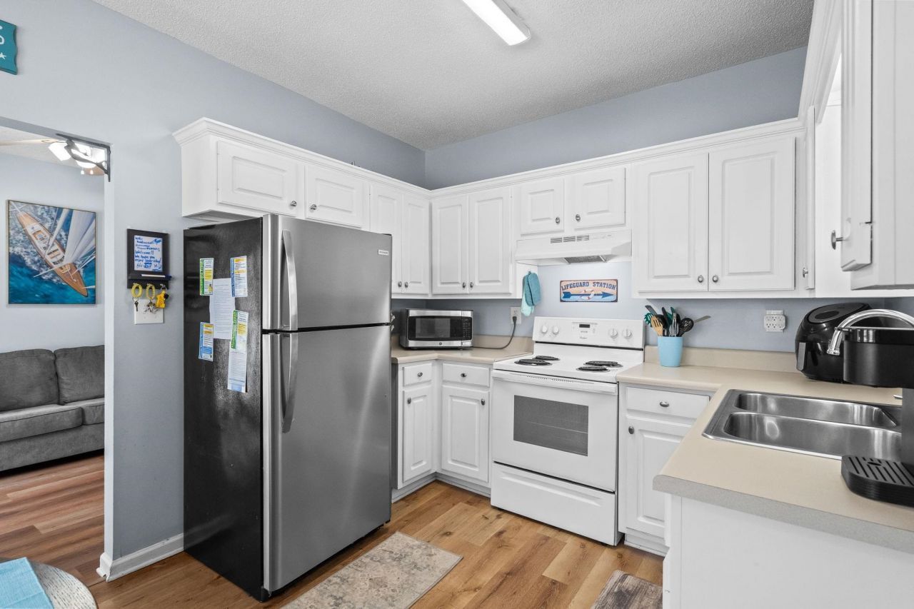 6001 - 1471 S Kings Hwy. Photo 14