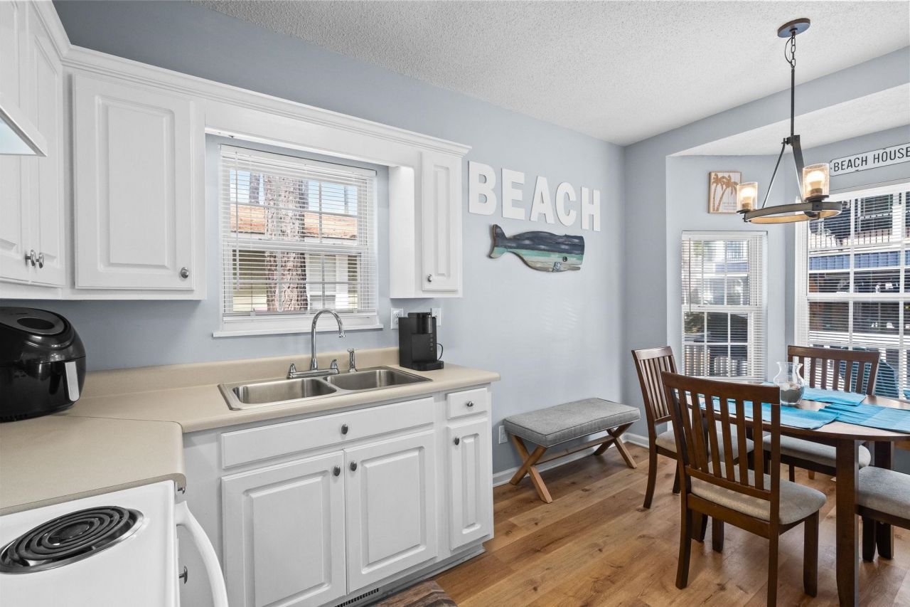 6001 - 1471 S Kings Hwy. Photo 16