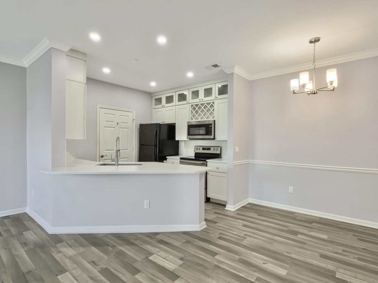 45 Sycamore Avenue Photo 11