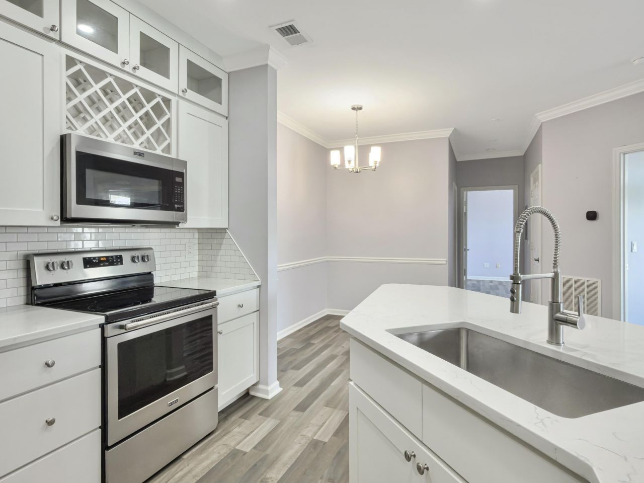 45 Sycamore Avenue Photo 13