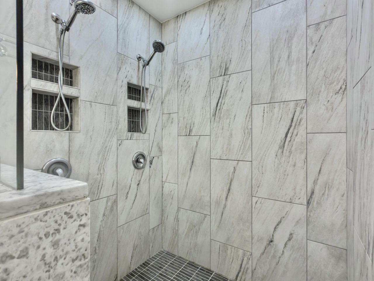 45 Sycamore Avenue Photo 18