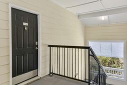 45 Sycamore Avenue photo 4