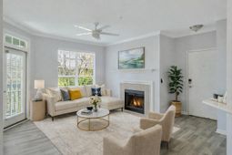 45 Sycamore Avenue photo 4