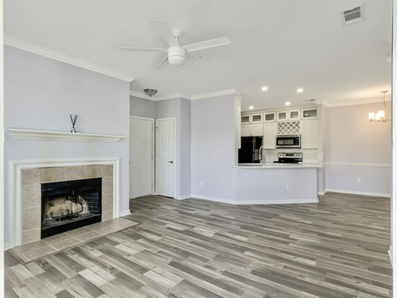 45 Sycamore Avenue Photo 6