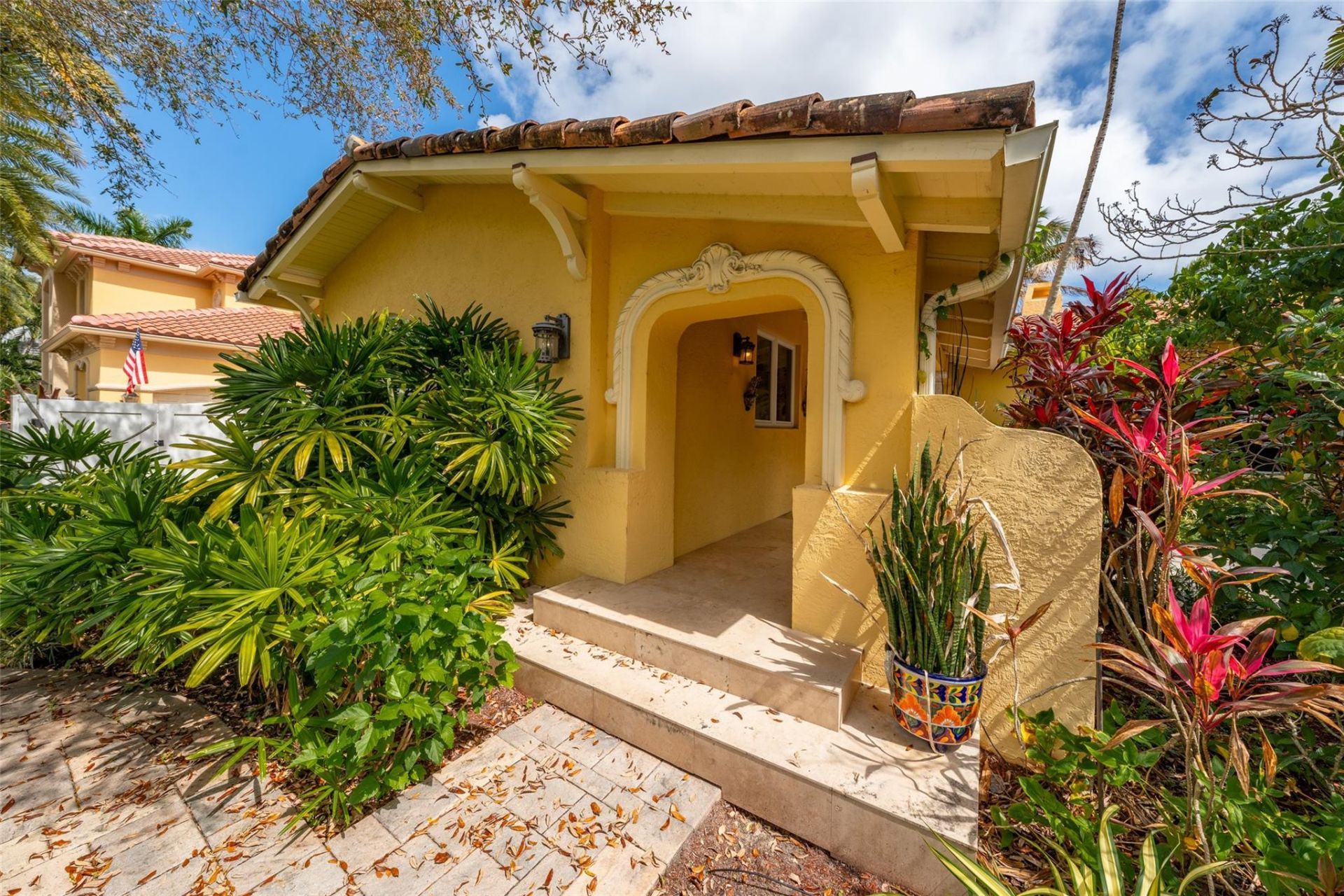 330 Royal Plaza Drive, Fort Lauderdale, FL 33301 Photo