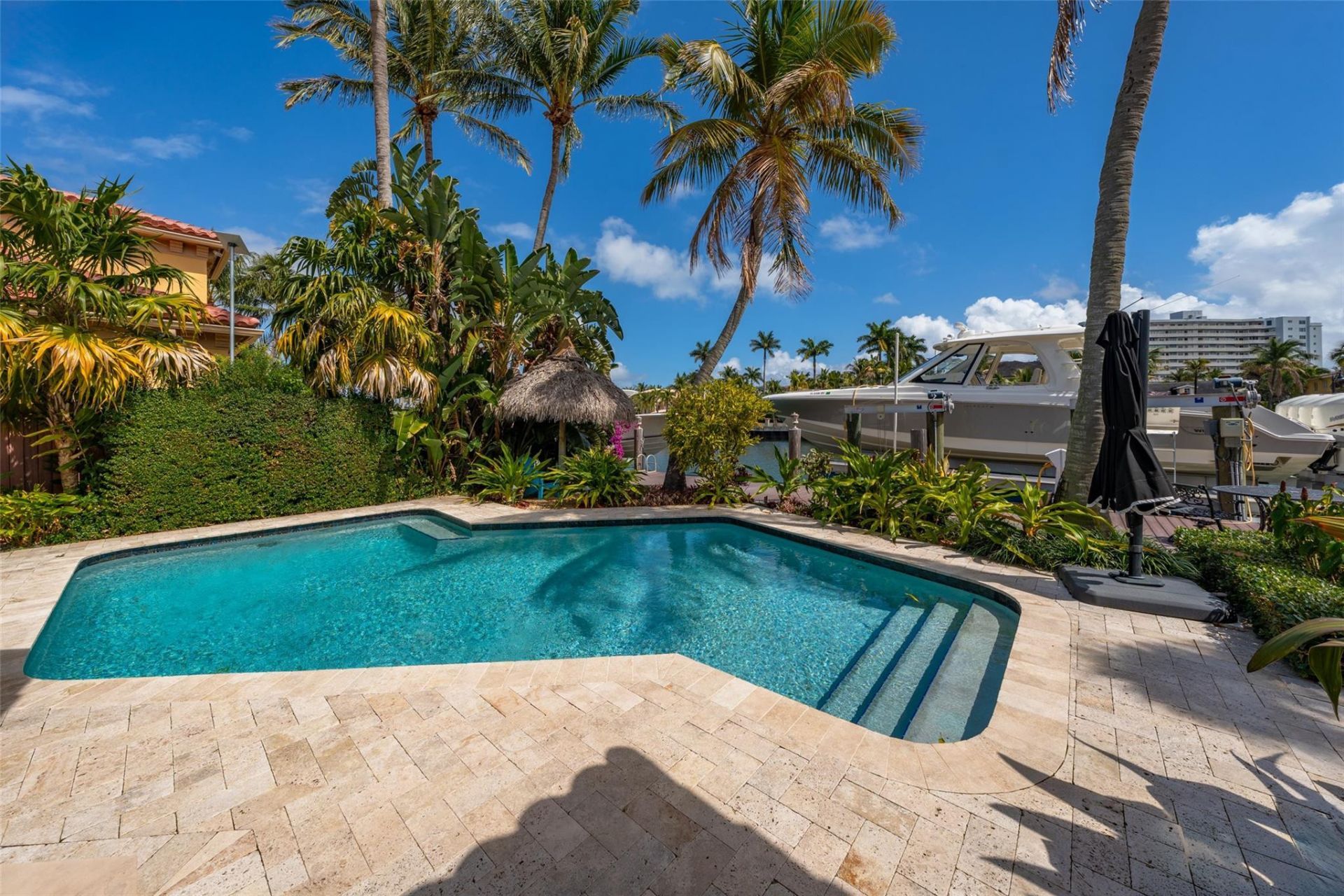 330 Royal Plaza Drive, Fort Lauderdale, FL 33301 Photo