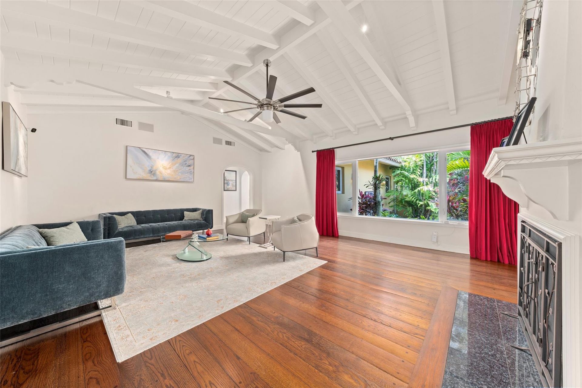 330 Royal Plaza Drive, Fort Lauderdale, FL 33301 Photo