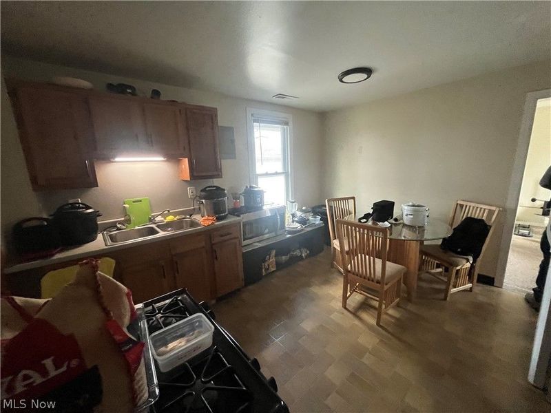 3688 W 15th Street, Cleveland, OH 44109 Photo 24