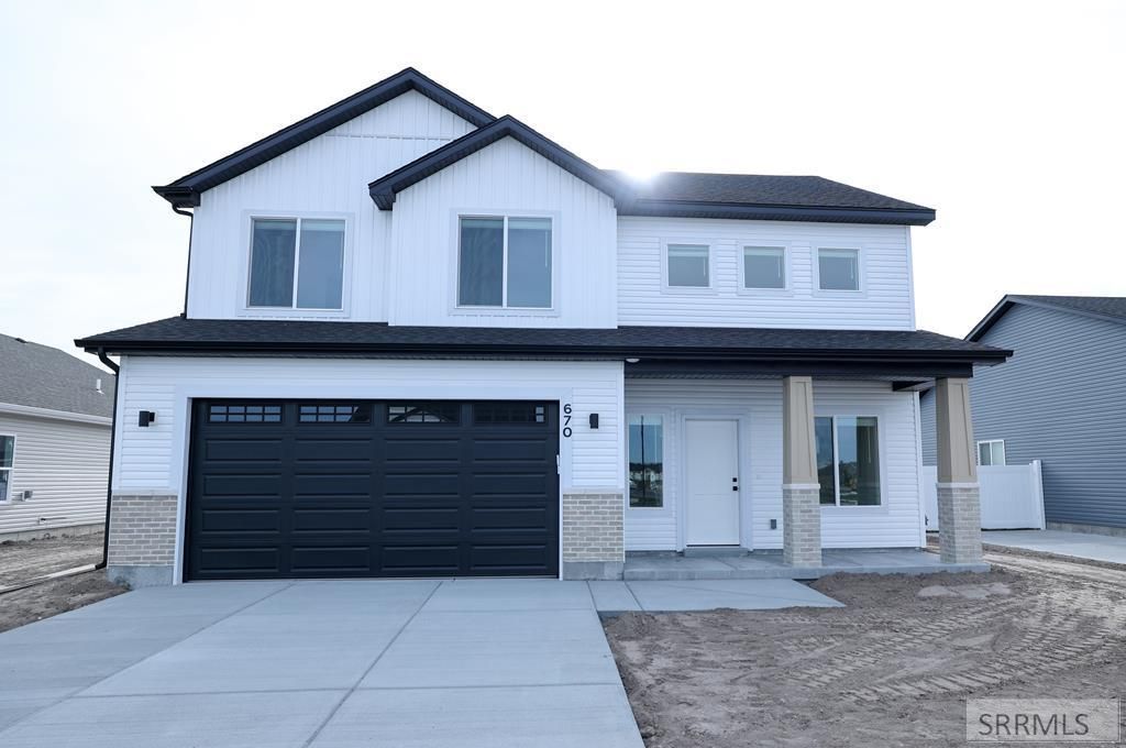 670 S 2315 W, Rexburg, ID 83440 Main Photo