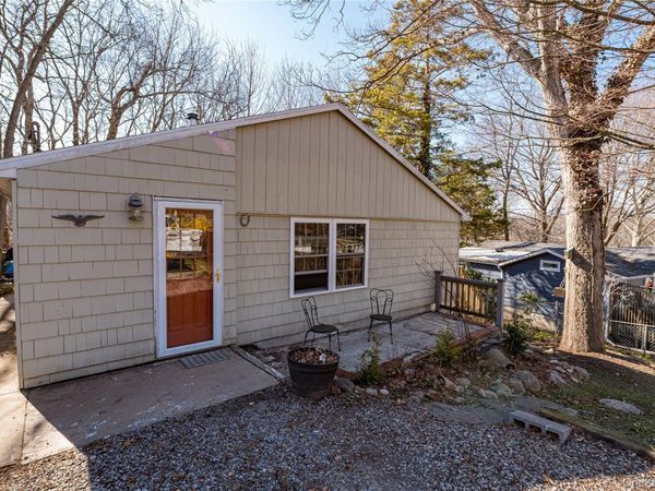 75 Herod Point Road, Wading River, NY 11792