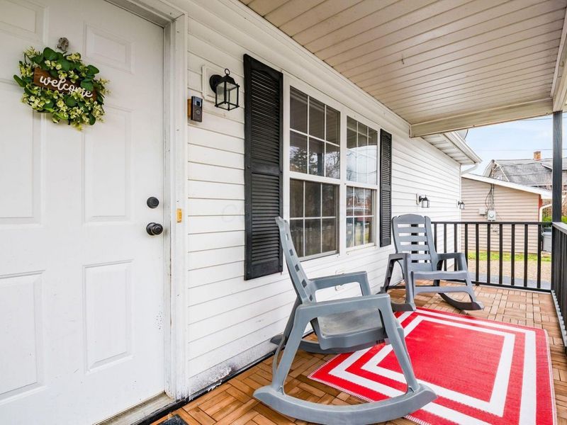 111 Jackson Street, Plain City, OH 43064 Photo 2