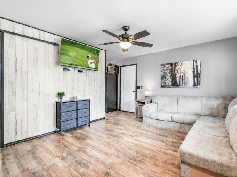 111 Jackson Street, Plain City, OH 43064 Photo 3