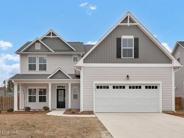 230 E Maritt Street, Hampstead, NC 28443