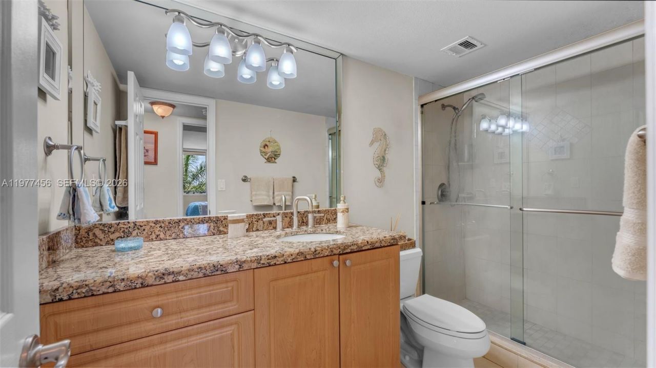 3180 S Ocean Dr , Unit 322, Hallandale Beach, FL 33009 Photo