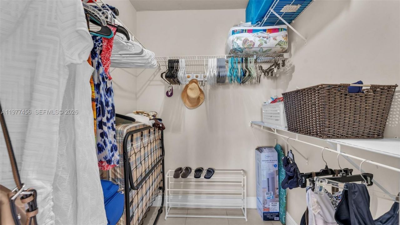 3180 S Ocean Dr , Unit 322, Hallandale Beach, FL 33009 Photo