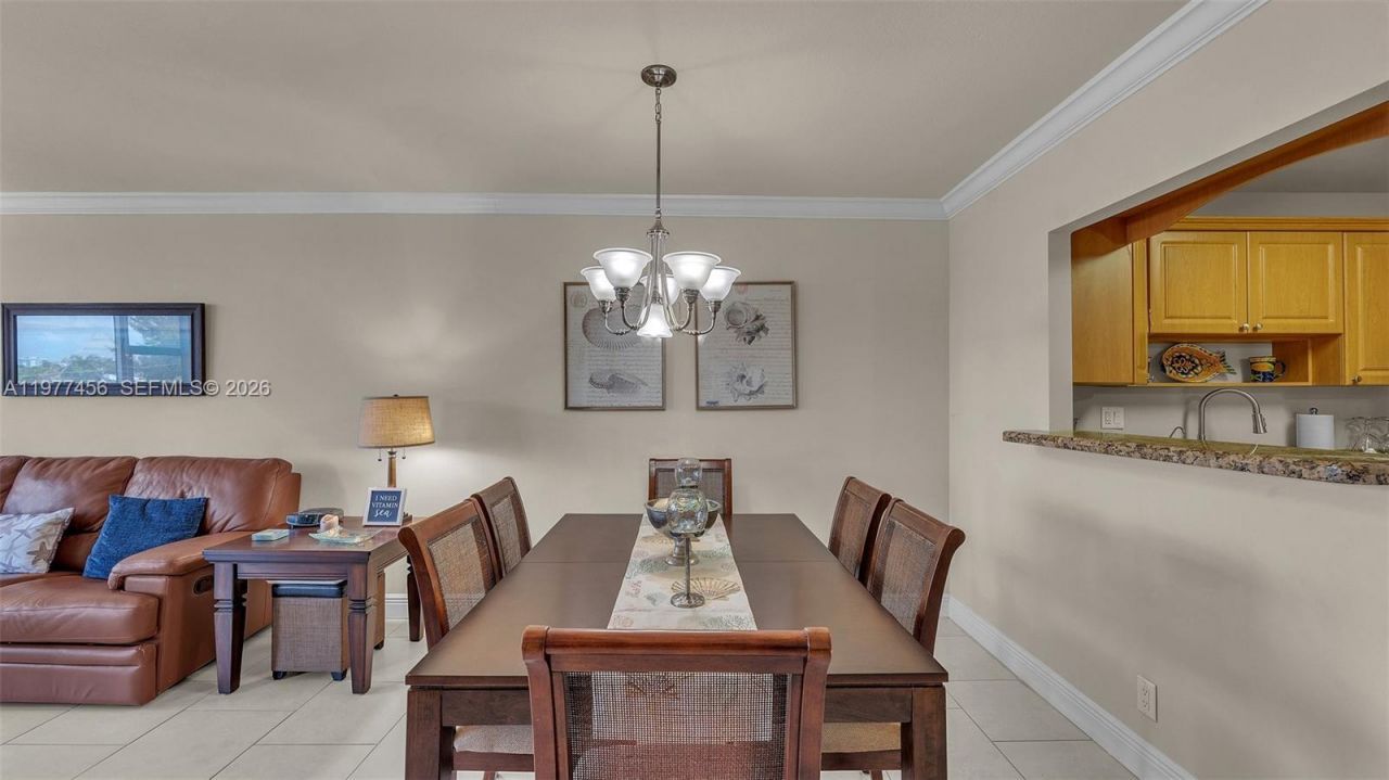 3180 S Ocean Dr , Unit 322, Hallandale Beach, FL 33009 Photo